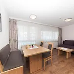 Stoecklhof 아파트 *